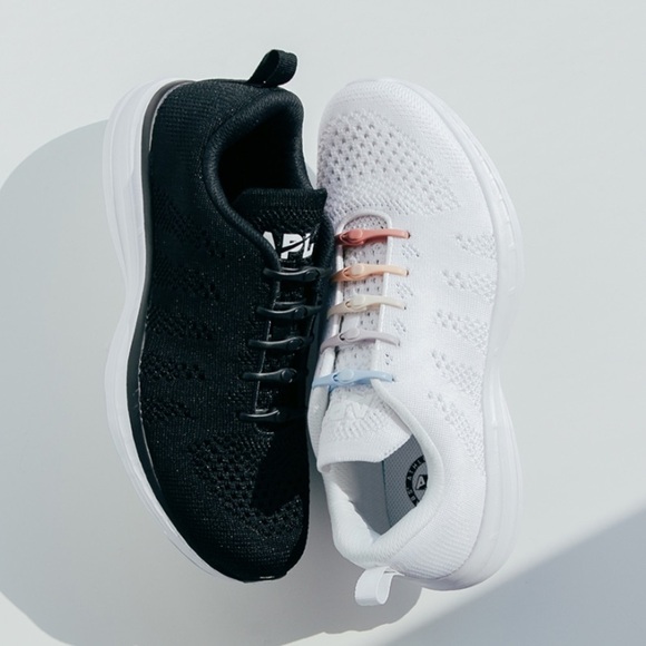 APL Techloom Pro X Hickies Black Sneaker Size 8 - Picture 3 of 13